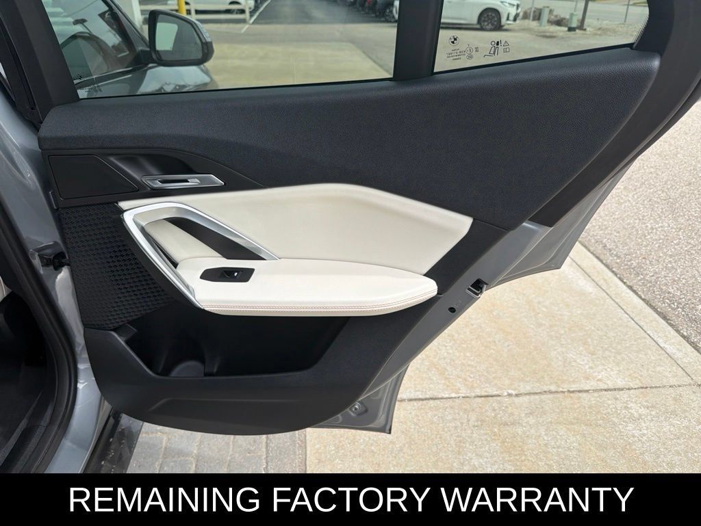 Used 2025 BMW X2 xDrive28i w/ Convenience Package AWD/4WD image 11