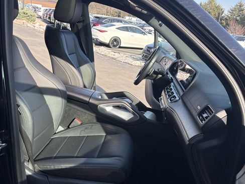 Certified 2023 Mercedes-Benz GLS 450 4MATIC image 24