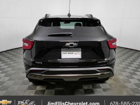 Certified 2025 Chevrolet Trax ACTIV w/ Driver Confidence Package FWD image 27