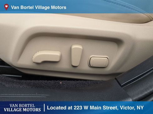 Used 2019 Subaru Outback 2.5i Limited AWD/4WD image 14