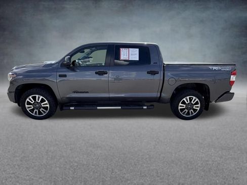 Used 2019 Toyota Tundra SR5 AWD/4WD image 2