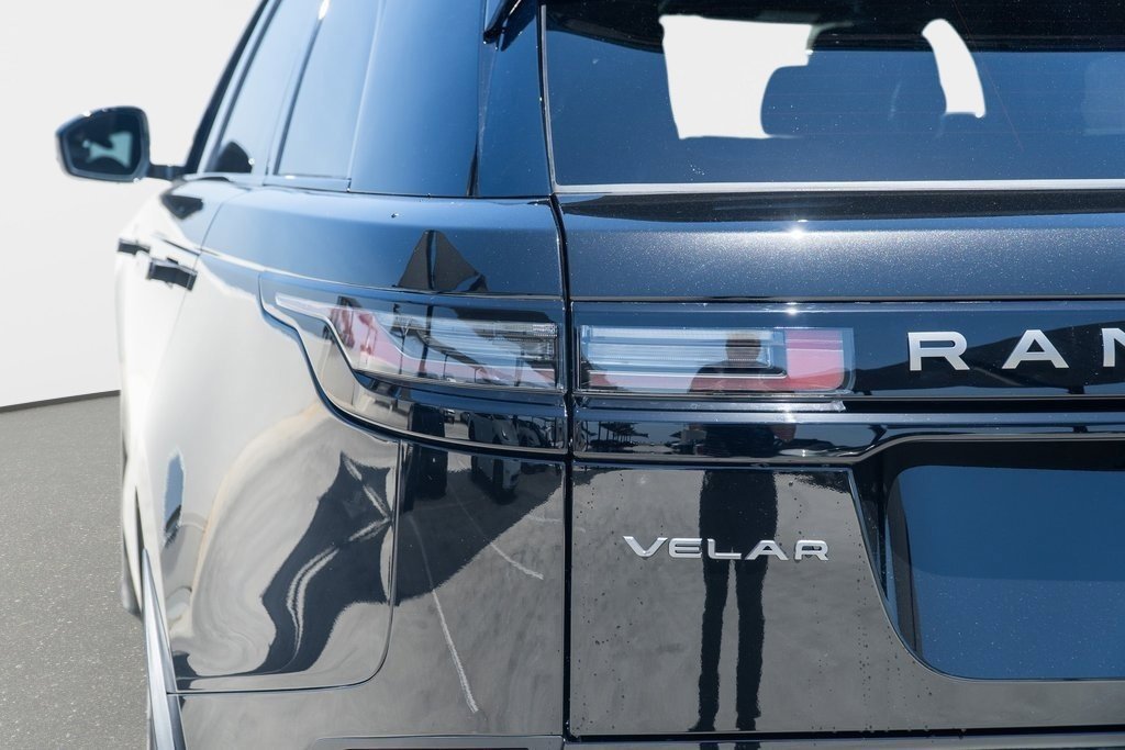 Certified 2026 Land Rover Range Rover Velar S AWD/4WD image 9