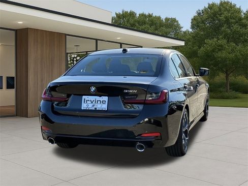 New 2026 BMW 330i Sedan w/ Premium Package image 9