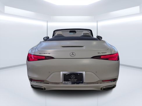 New 2026 Mercedes-Benz Maybach SL 680 image 7