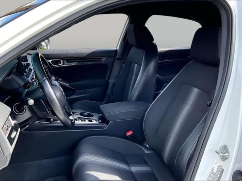 Used 2022 Honda Civic Sport image 8