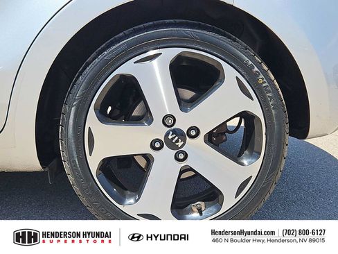 Used 2012 Kia Rio SX FWD image 13