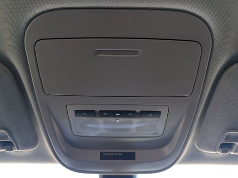 Used 2022 Chevrolet Colorado LT image 20