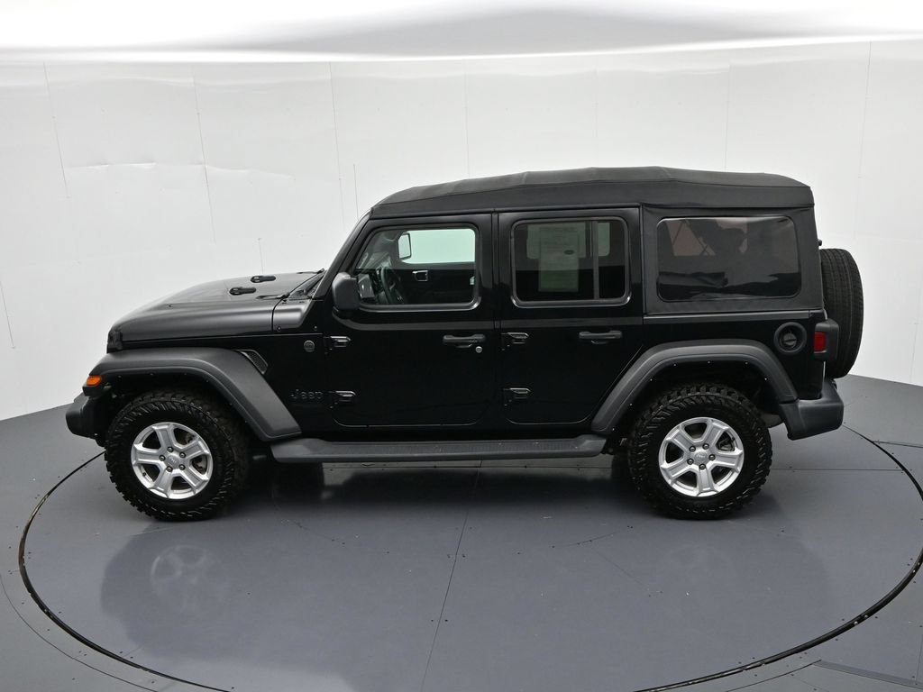 Used 2022 Jeep Wrangler Unlimited Sport AWD/4WD image 18