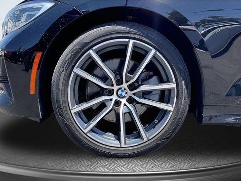 Used 2019 BMW 330i Sedan w/ Convenience Package RWD image 9