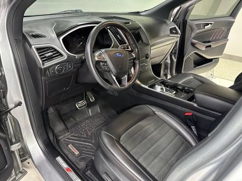 Used 2020 Ford Edge ST-Line FWD image 13