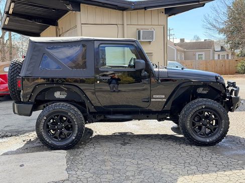 Used 2012 Jeep Wrangler Sport image 4
