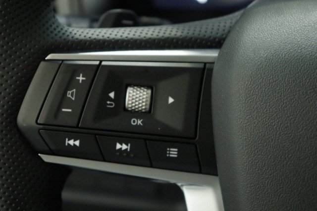 New 2026 Mitsubishi Outlander SEL FWD image 9