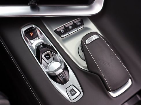 Used 2025 Chevrolet Corvette Z06 w/ Z07 Performance Package image 9