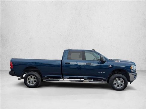 Used 2024 RAM 3500 Big Horn w/ Towing Technology Group image 4