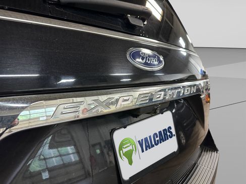 Used 2021 Ford Expedition Max XLT AWD/4WD image 40