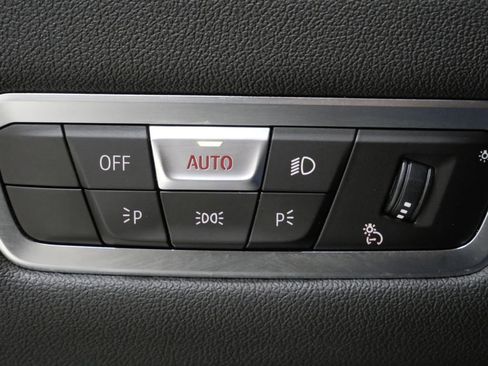 Used 2022 BMW X6 M50i w/ Executive Package AWD/4WD image 15