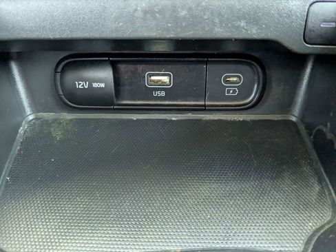 Certified 2023 Kia Soul GT-Line FWD image 26