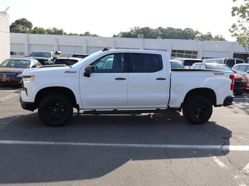 Used 2024 Chevrolet Silverado 1500 LT Trail Boss w/ Protection Package AWD/4WD image 7