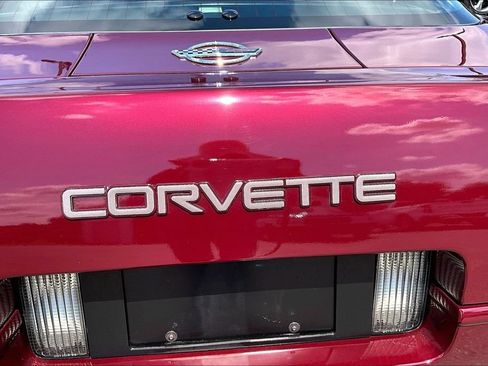 Used 1993 Chevrolet Corvette ZR1 RWD image 24