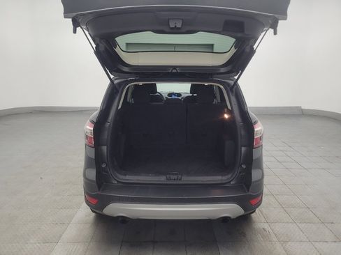 Used 2017 Ford Escape SE FWD image 29