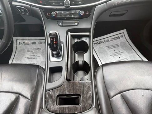 Used 2018 Buick LaCrosse Essence FWD image 23