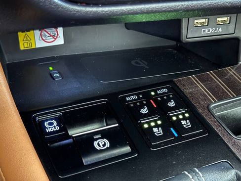 Used 2022 Lexus RX 350 FWD w/ Luxury Package image 23