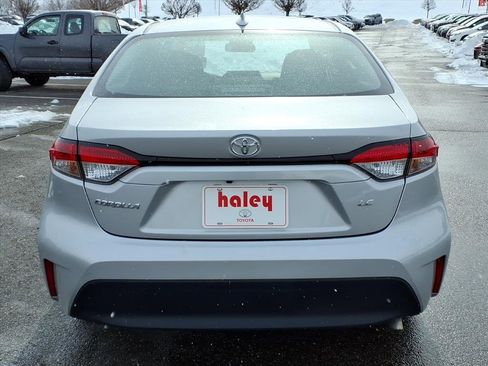 Certified 2025 Toyota Corolla LE image 6