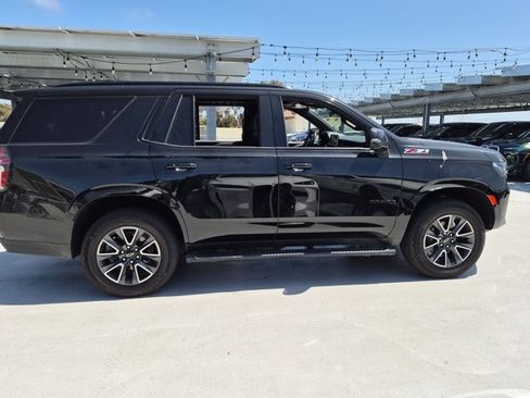 Used 2022 Chevrolet Tahoe Z71 w/ Luxury Package AWD/4WD image 4