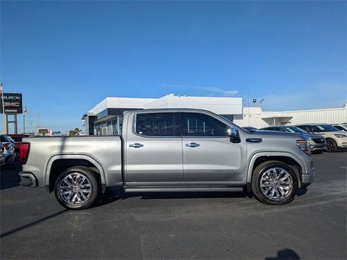 Used 2023 GMC Sierra 1500 Denali w/ Denali Reserve Package image 3