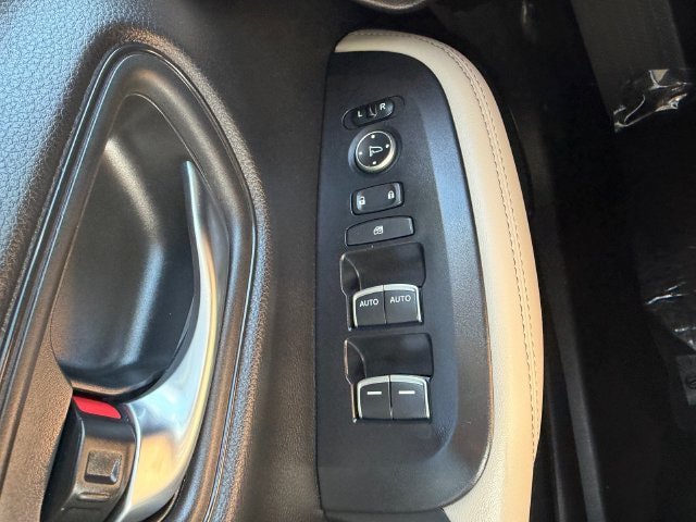 Used 2024 Honda HR-V EX-L image 38