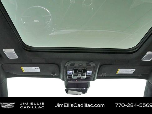 Certified 2026 Cadillac Escalade Platinum Sport w/ LPO, ONYX Package AWD/4WD image 22