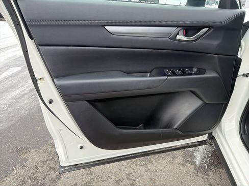 Used 2019 MAZDA CX-5 Touring image 10