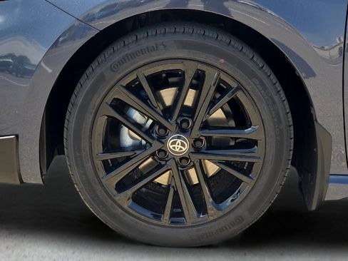 New 2026 Toyota Camry SE w/ Convenience Package FWD image 9