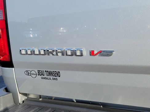 Used 2017 Chevrolet Colorado W/T w/ WT Convenience Package image 7