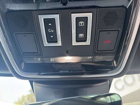 Used 2020 Land Rover Range Rover HSE AWD/4WD image 46