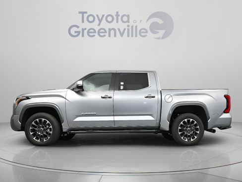 Used 2024 Toyota Tundra Limited AWD/4WD image 6