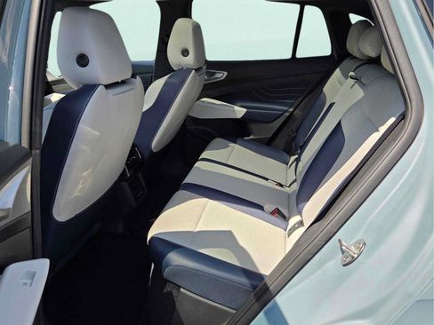 Used 2023 Volkswagen ID.4 Pro S RWD image 13