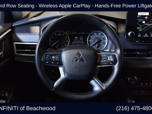 Used 2024 Mitsubishi Outlander SE Black Edition image 16