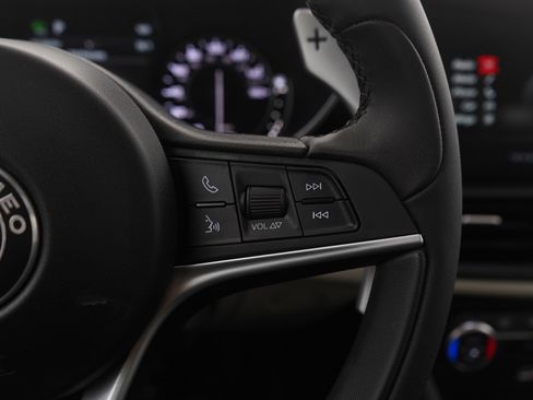 Used 2019 Alfa Romeo Giulia Ti Sport w/ Quick Order Package 22S Sport image 24