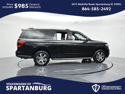 Used 2023 Ford Expedition Max Limited image 2