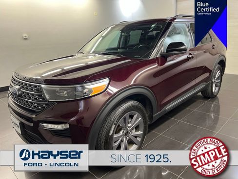 Certified 2023 Ford Explorer XLT w/ Equipment Group 202A AWD/4WD image 3