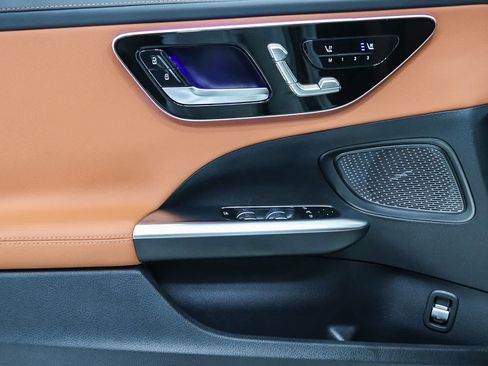 Certified 2023 Mercedes-Benz C 300 Sedan image 22