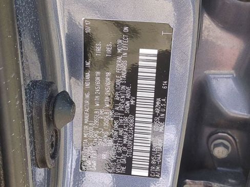 Used 2018 Toyota Highlander XLE AWD/4WD image 28