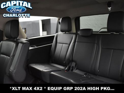 Used 2024 Ford Expedition Max XLT image 21