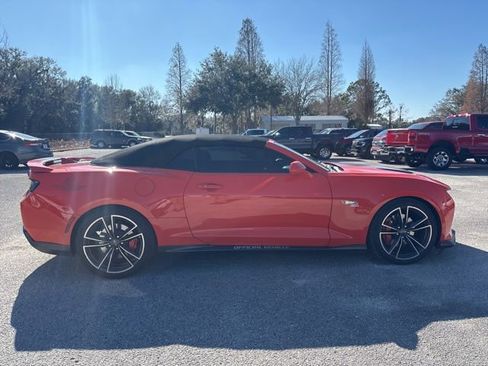 Used 2018 Chevrolet Camaro SS w/ Hot Wheels Edition image 4