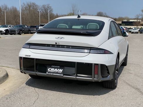 New 2025 Hyundai Ioniq 6 SEL RWD image 8
