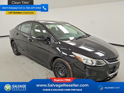 Used 2018 Chevrolet Cruze LS FWD image 5