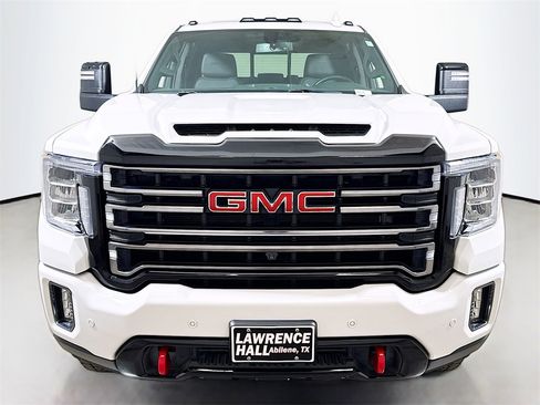 Used 2023 GMC Sierra 2500 AT4 w/ AT4 Preferred Package image 2