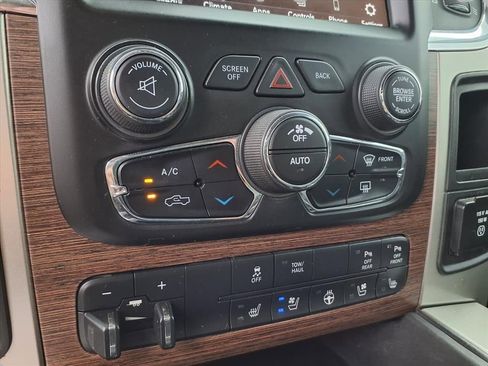 Used 2018 RAM 2500 Laramie image 7