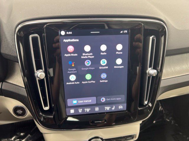 Certified 2023 Volvo XC40 B5 Plus w/ Driver Assist Package AWD/4WD image 19